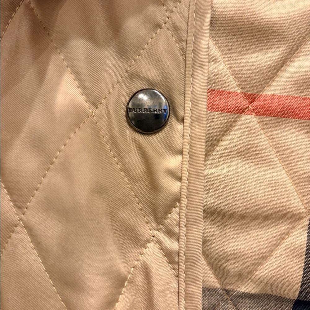 Burberry Britt  Quilted Snap Button Women Jacket Tan Size M - Picture 9 of 10